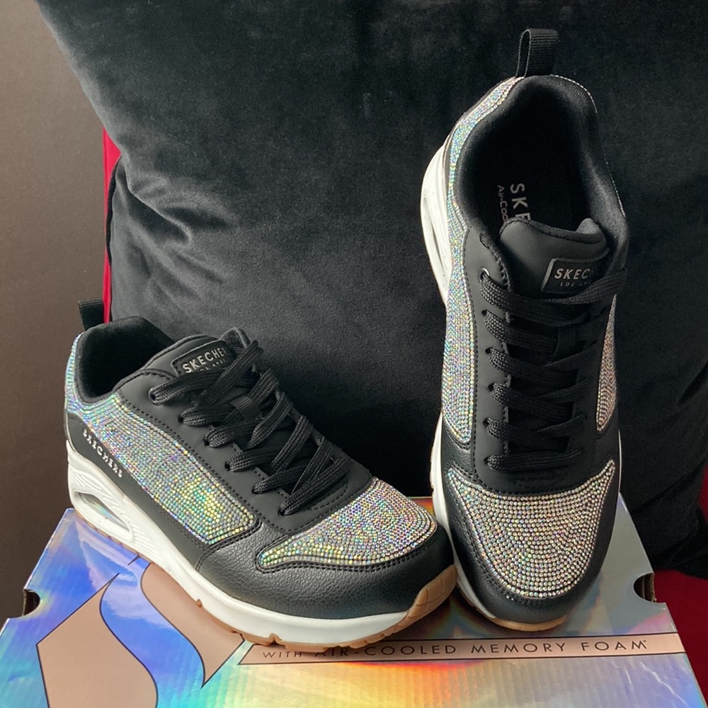 Skechers -Sparkle Motion NIB Sneakers